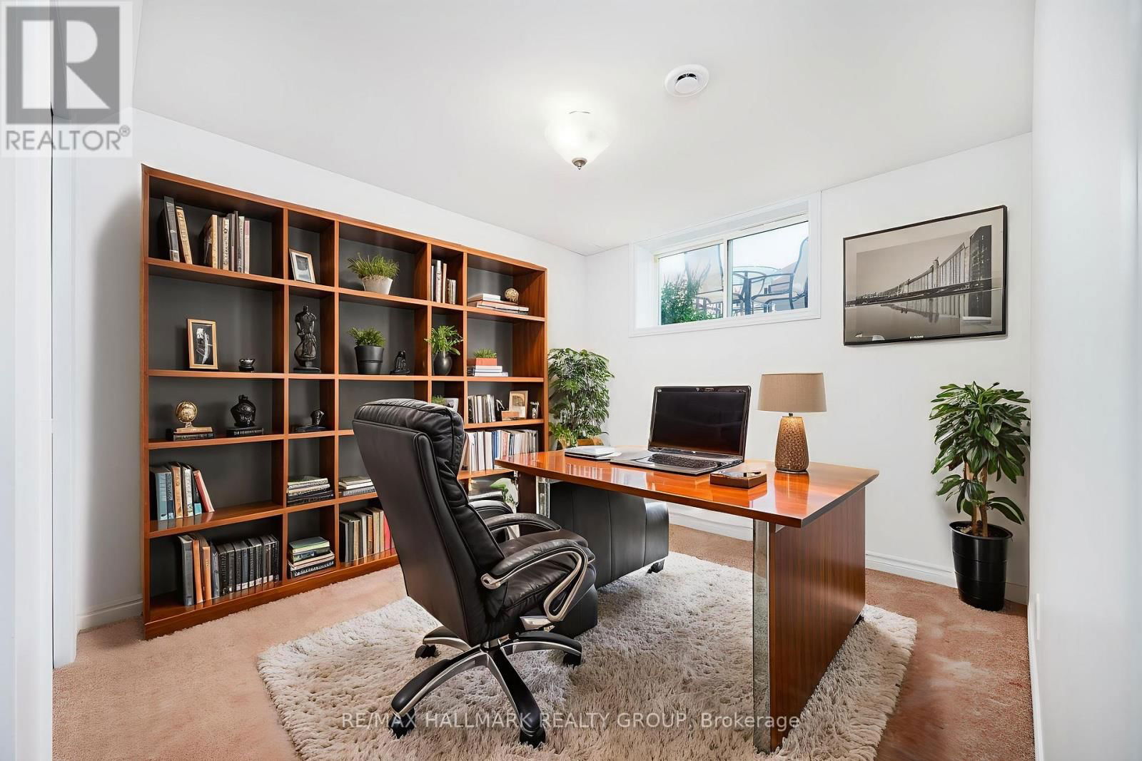 203 BLACK SAGE CRESCENT Image 32