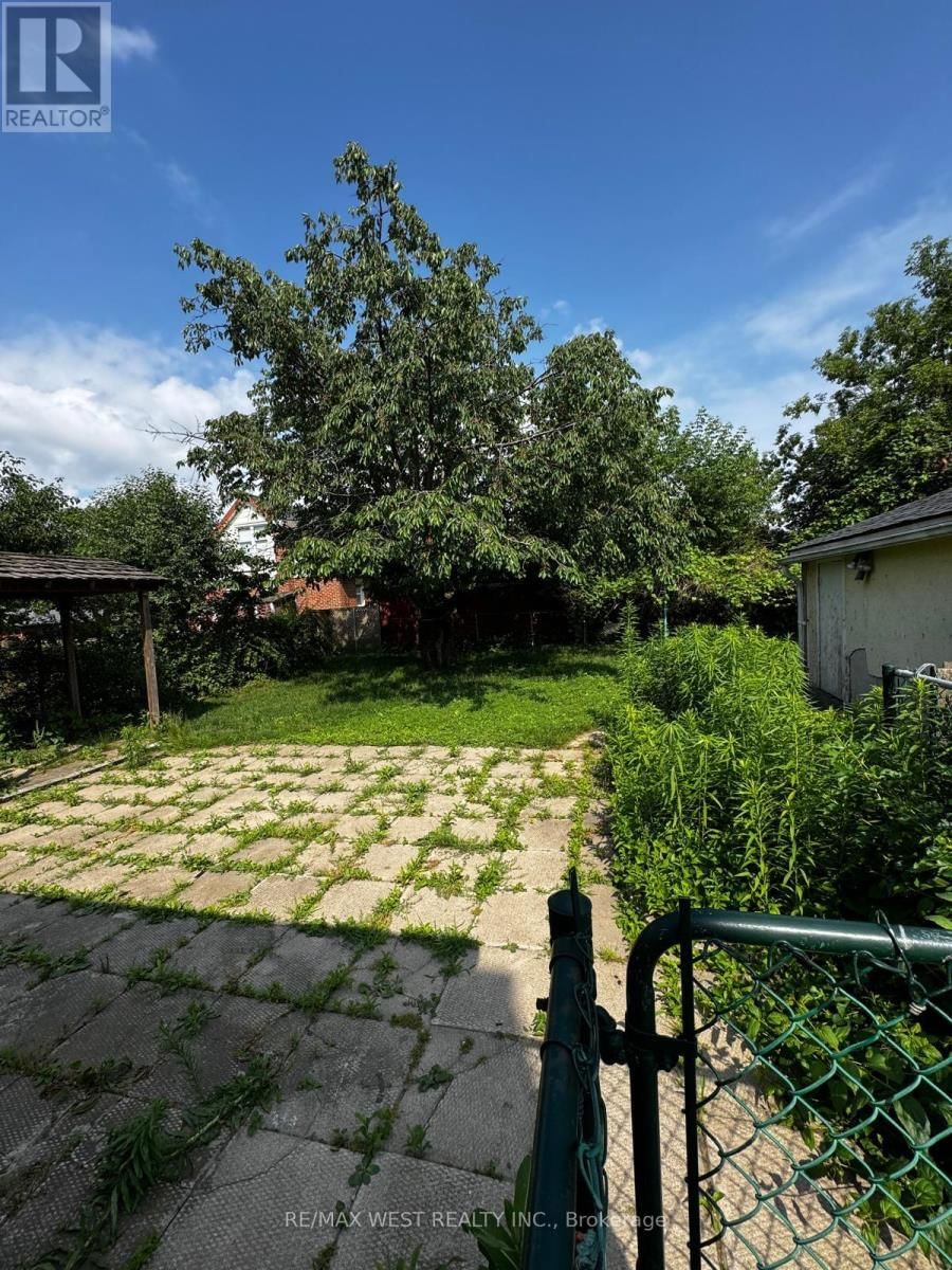 315 OTTAWA STREET NORTH Image 7
