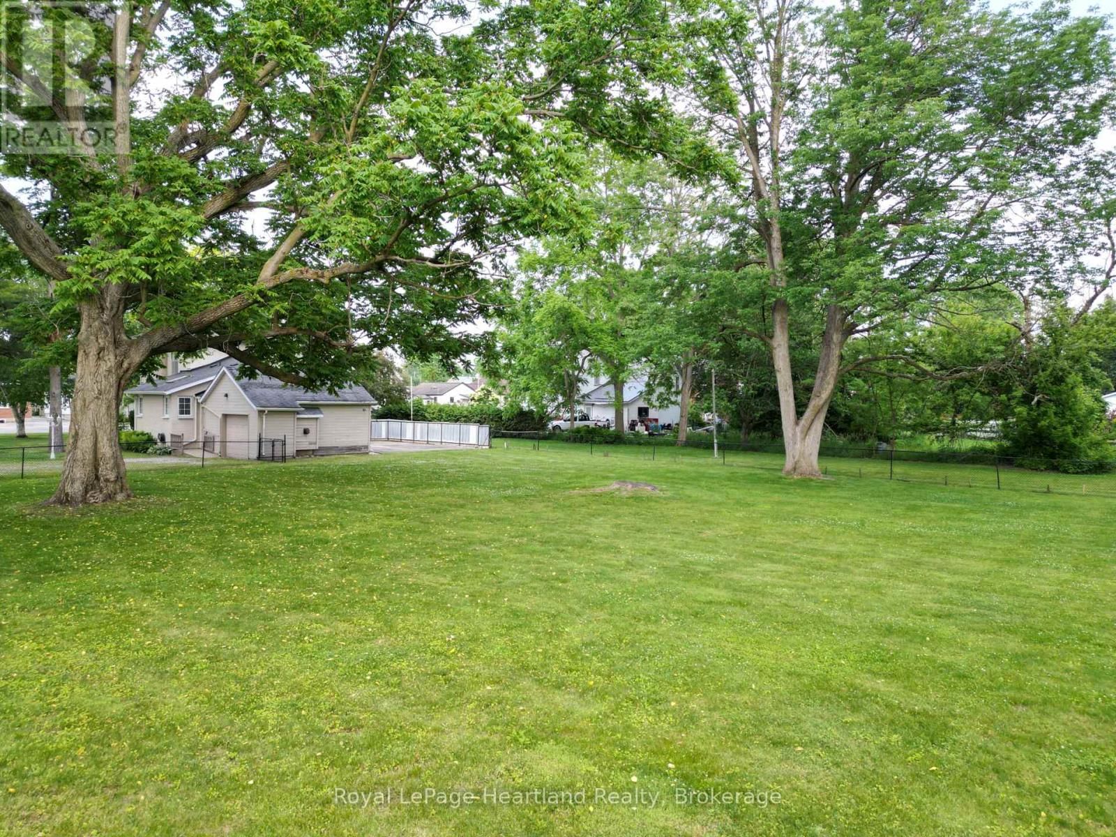 231 WILLIAM STREET Image 11