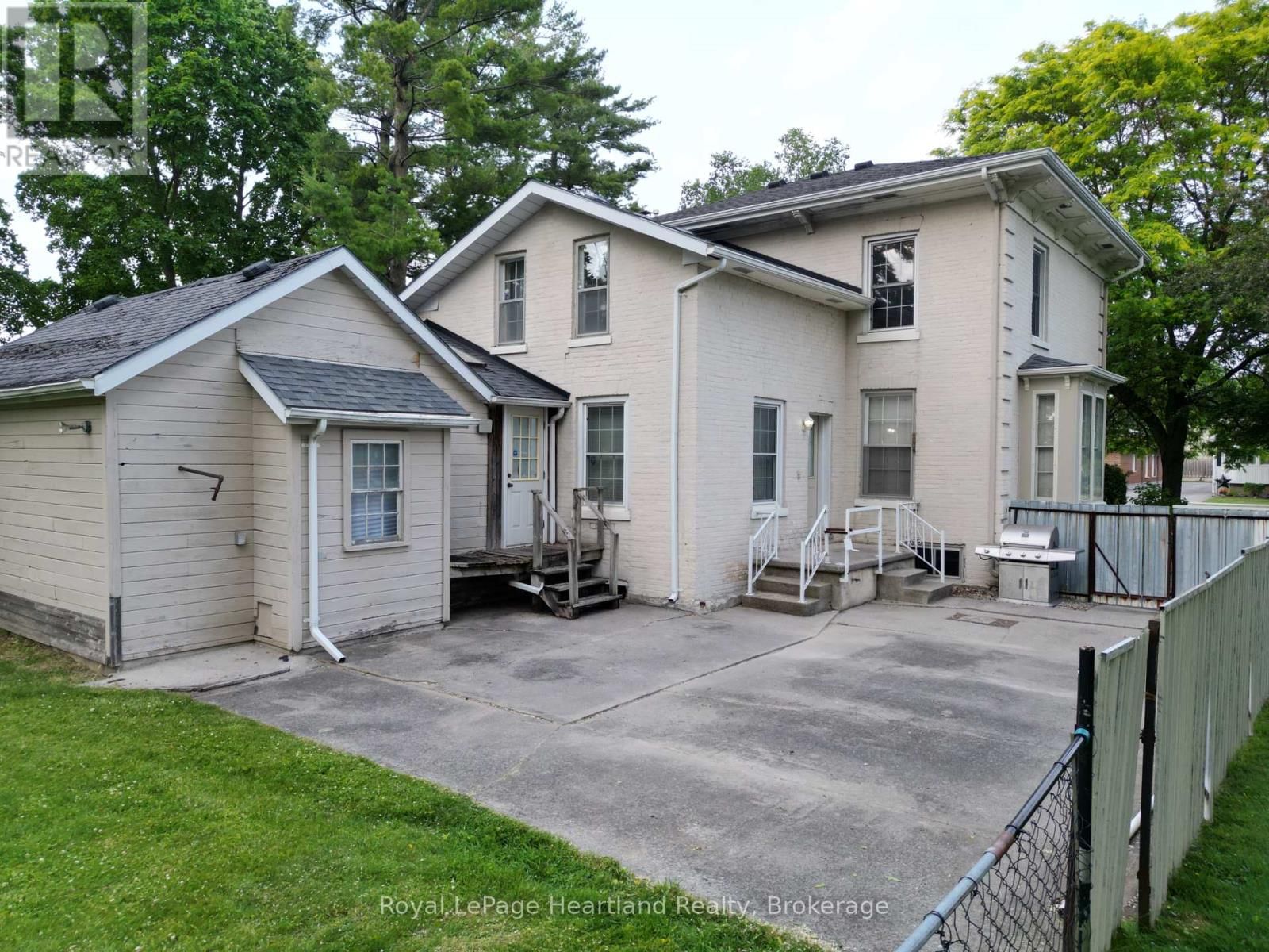 231 WILLIAM STREET Image 16