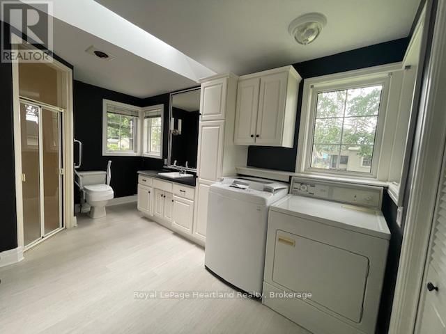 231 WILLIAM STREET Image 29