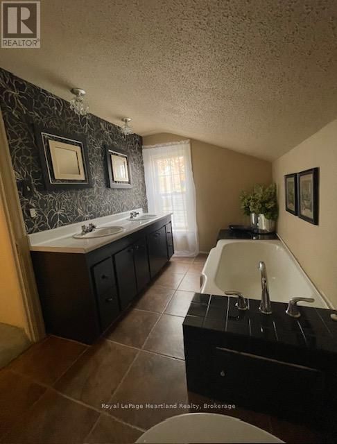 231 WILLIAM STREET Image 42