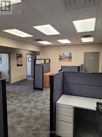 Image #1 of Commercial for Sale at 8th, Owen Sound, Ontario