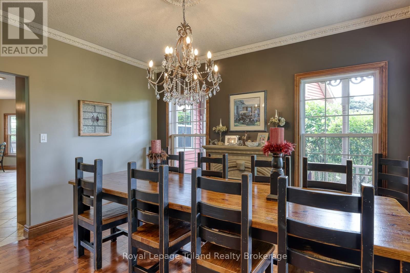 537 PLOWMAN'S LINE Image 16