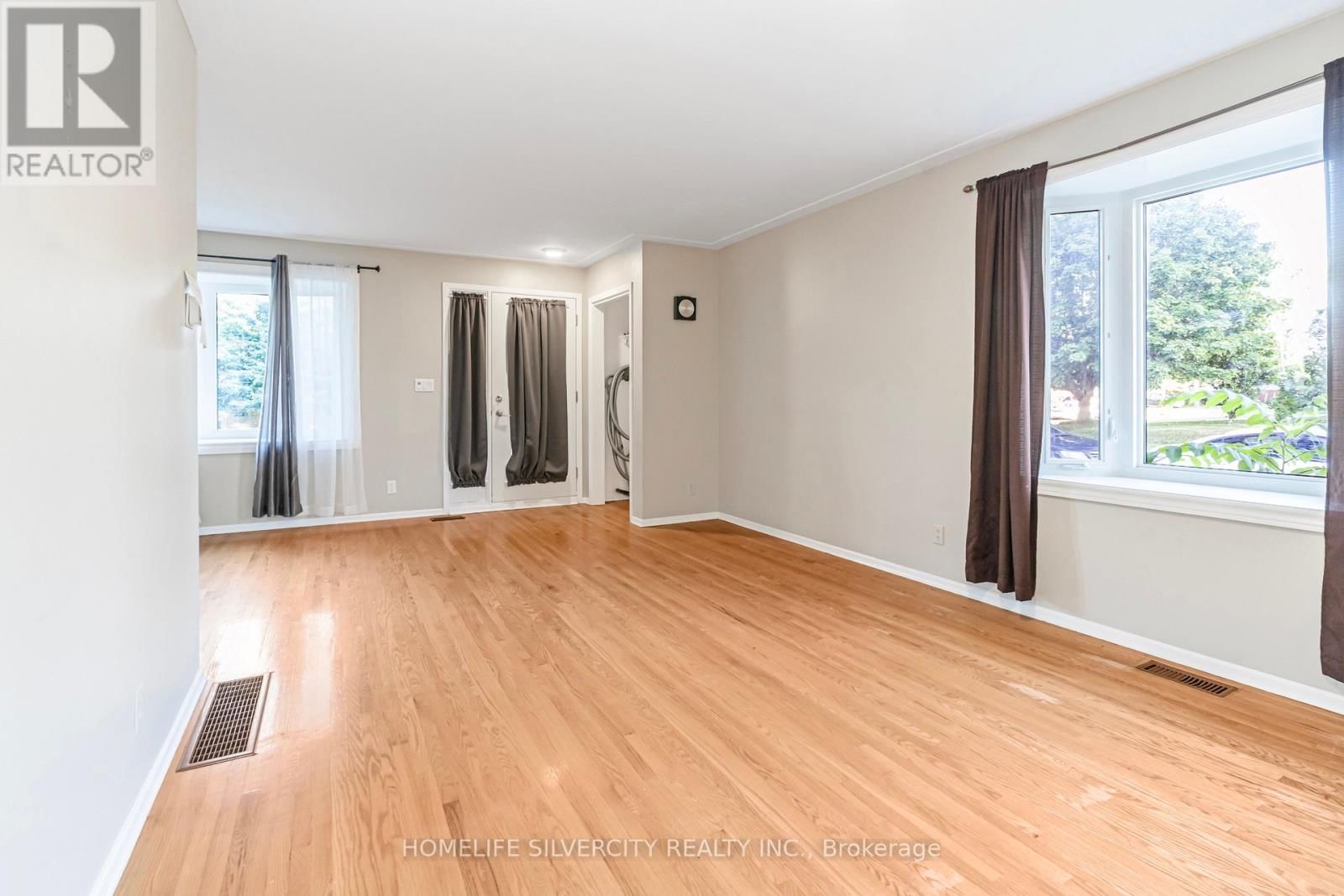 35 LYNN PARK AVENUE Image 15