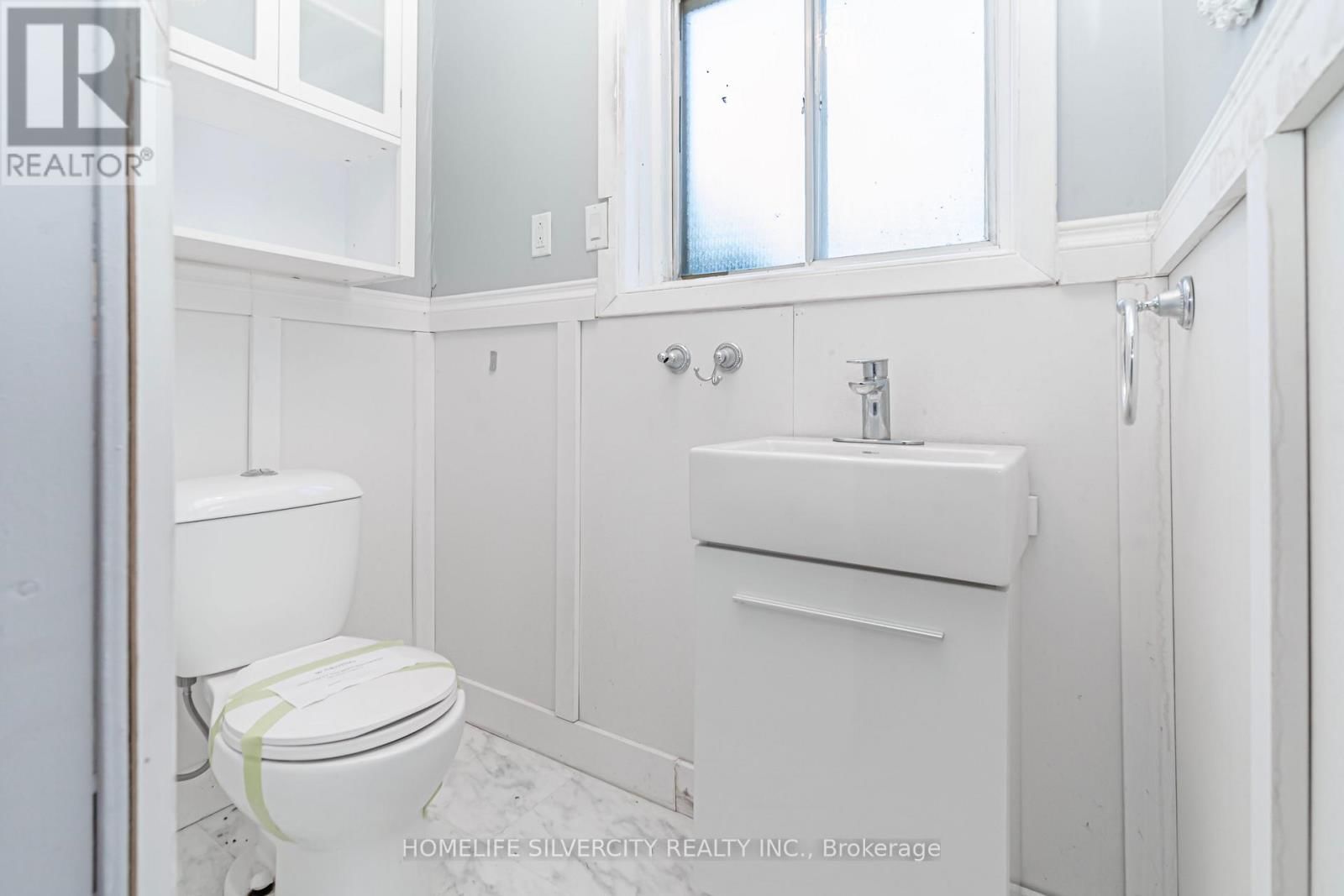 35 LYNN PARK AVENUE Image 30