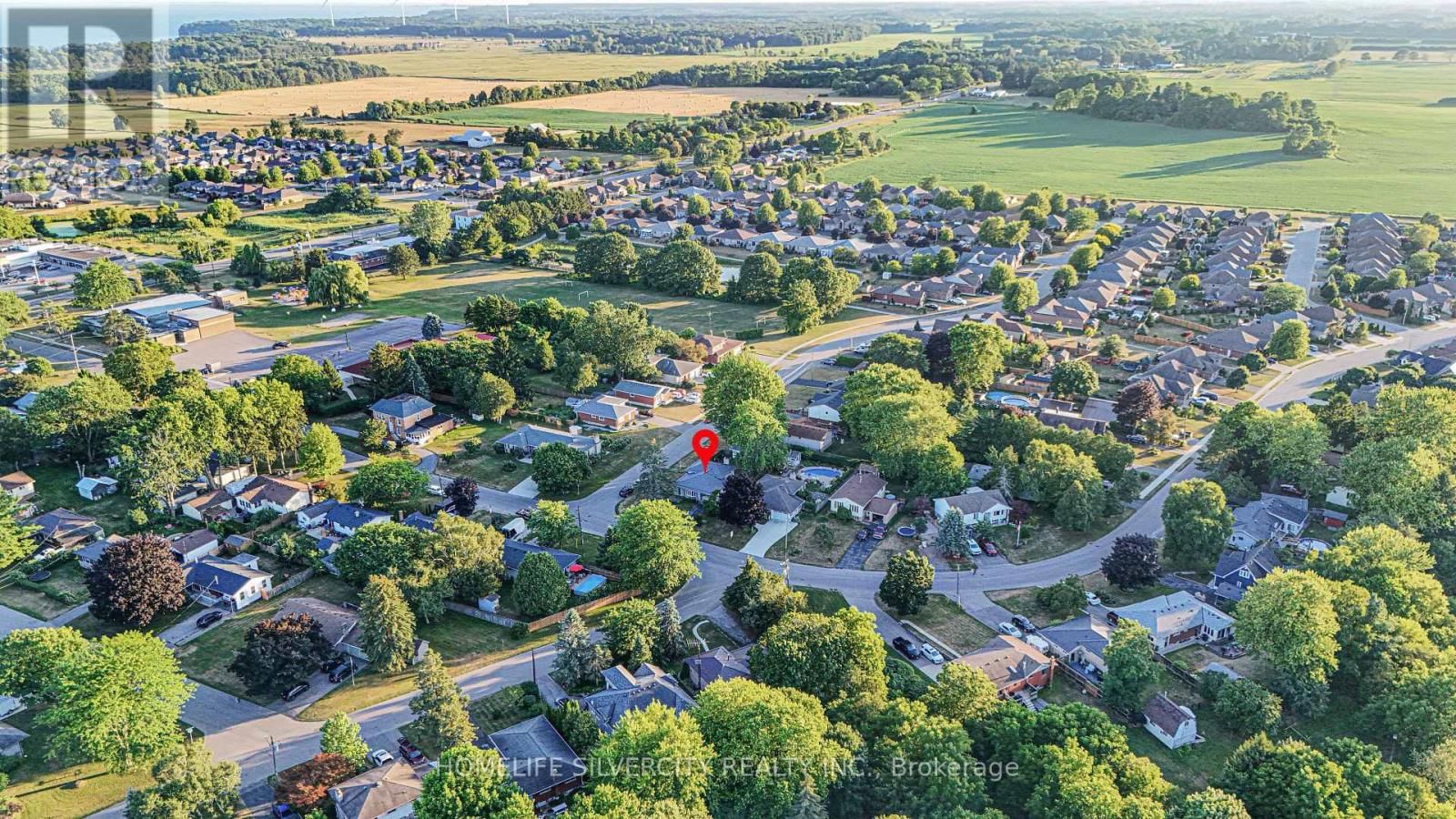 35 LYNN PARK AVENUE Image 4