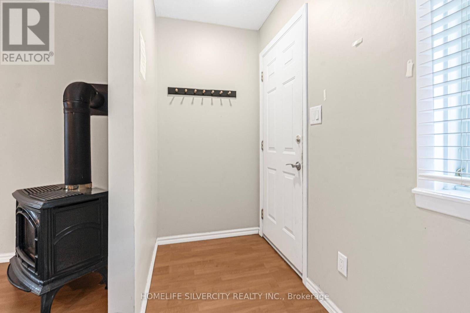 35 LYNN PARK AVENUE Image 43