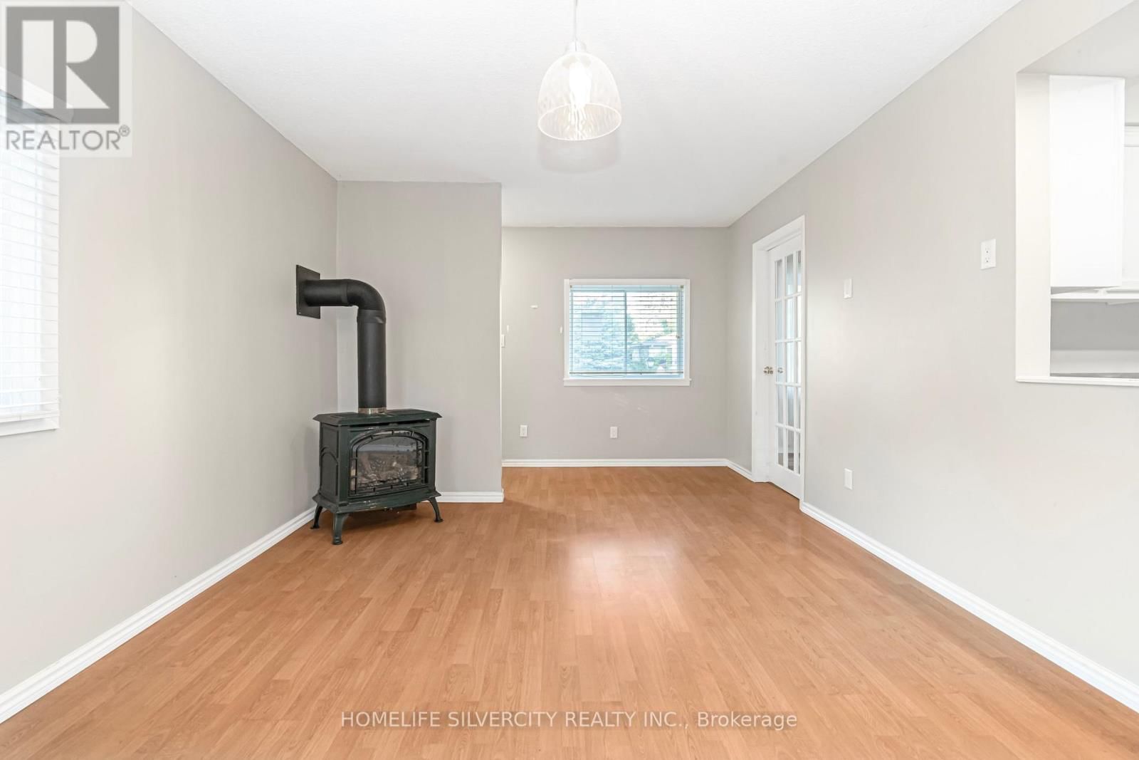 35 LYNN PARK AVENUE Image 44