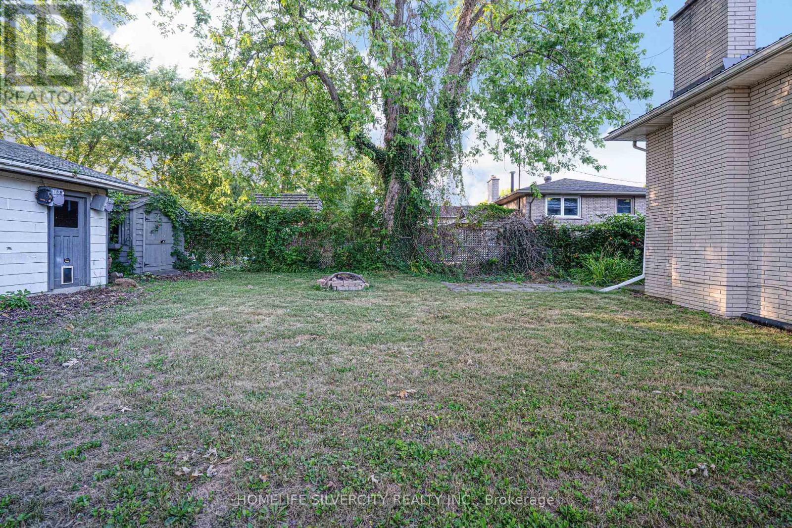 35 LYNN PARK AVENUE Image 48