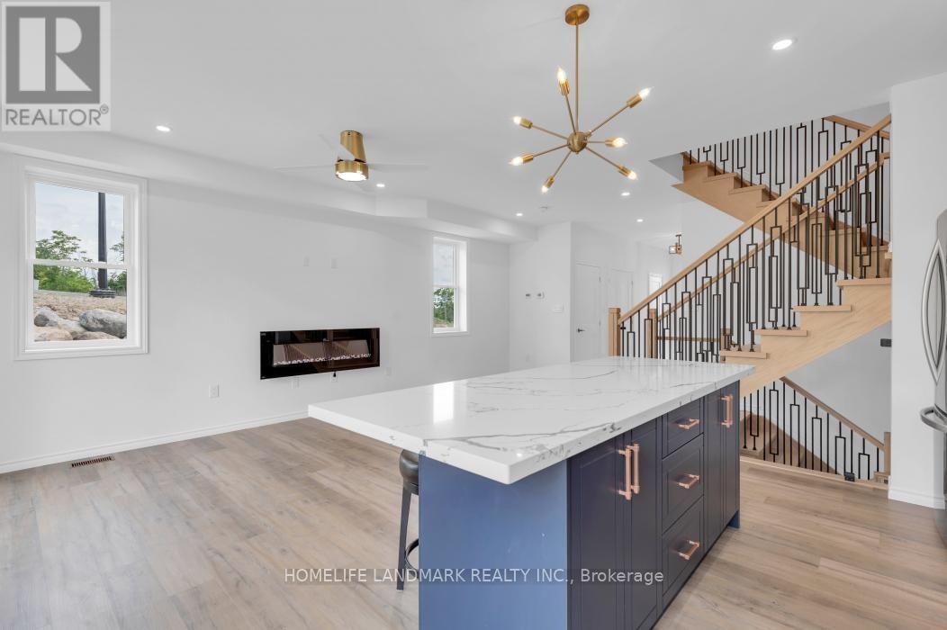 32 REGENT STREET Image 17