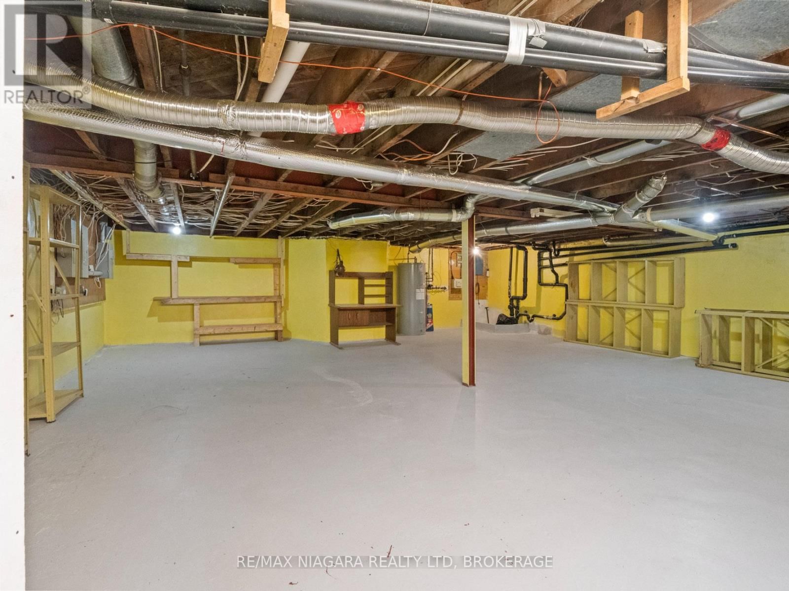 61 QUEEN STREET Image 31