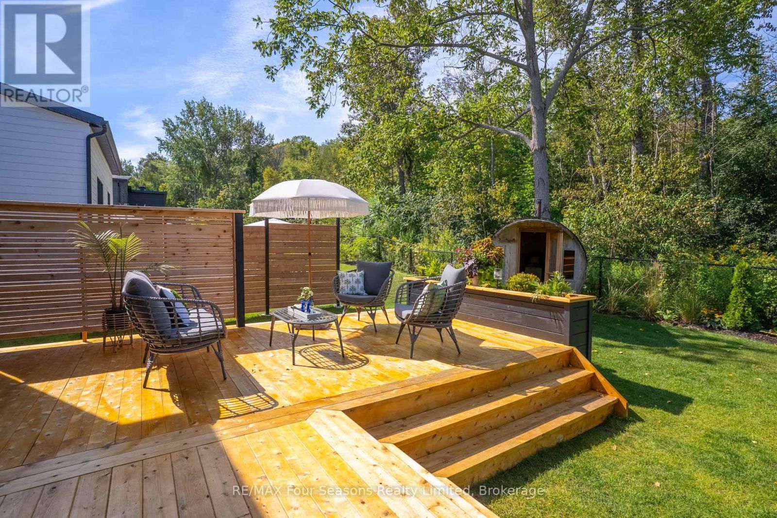 102 GOLDIE COURT Image 7