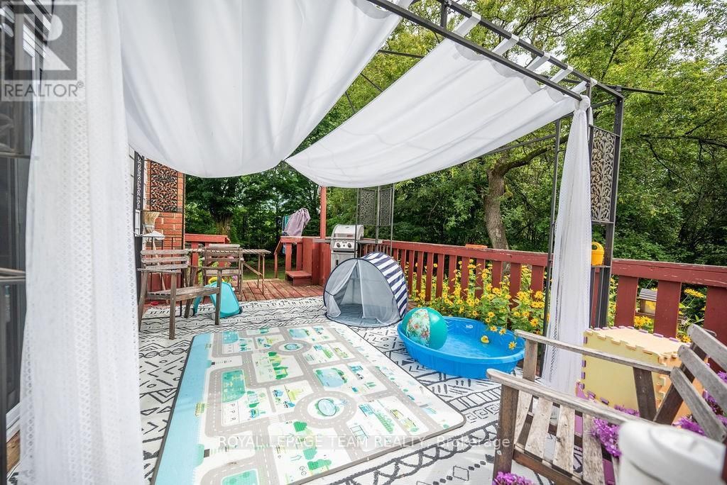 1448 PERRAULT ROAD Image 16