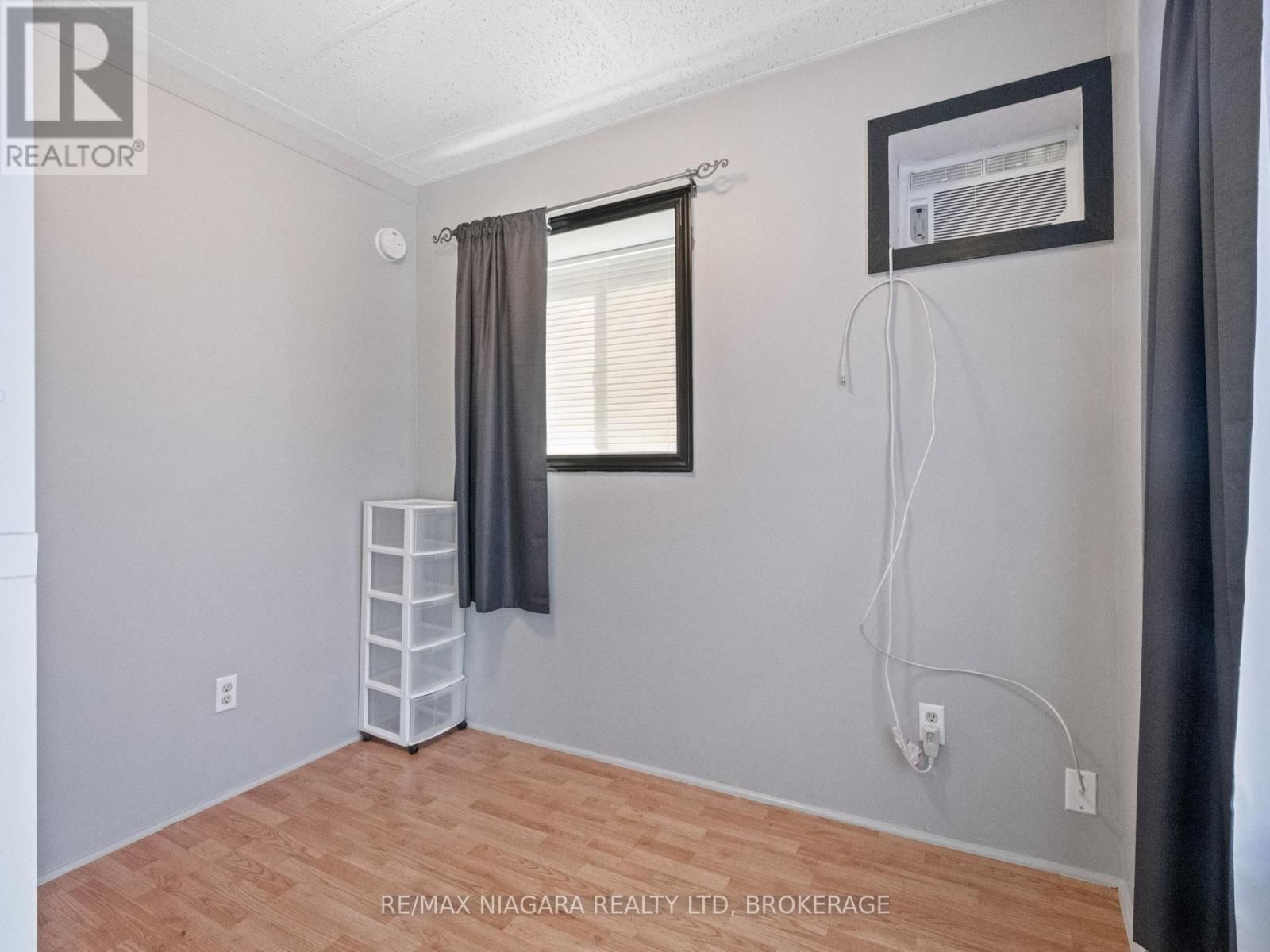 61 QUEEN STREET Image 12