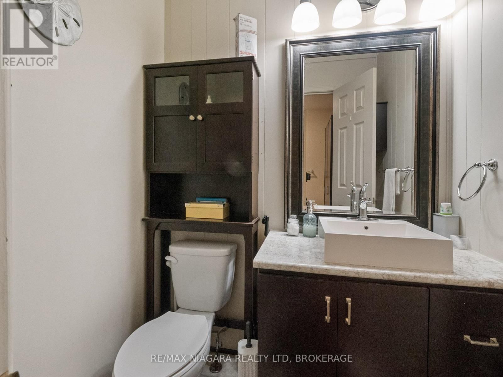 61 QUEEN STREET Image 19