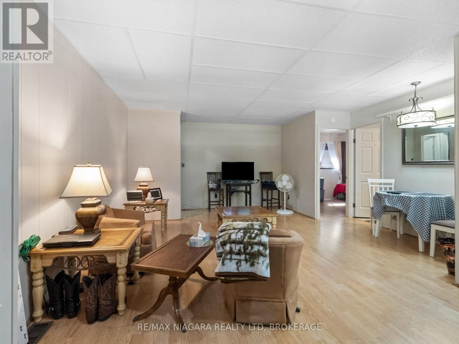 61 QUEEN STREET Image 23