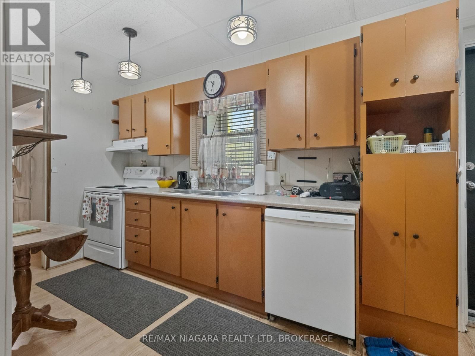 61 QUEEN STREET Image 25