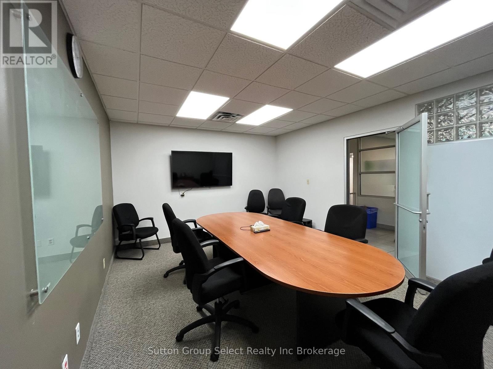 143 BELL STREET EAST Image 20