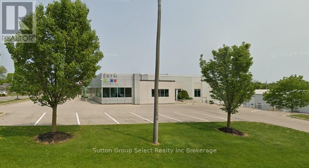 143 BELL STREET EAST Image 4