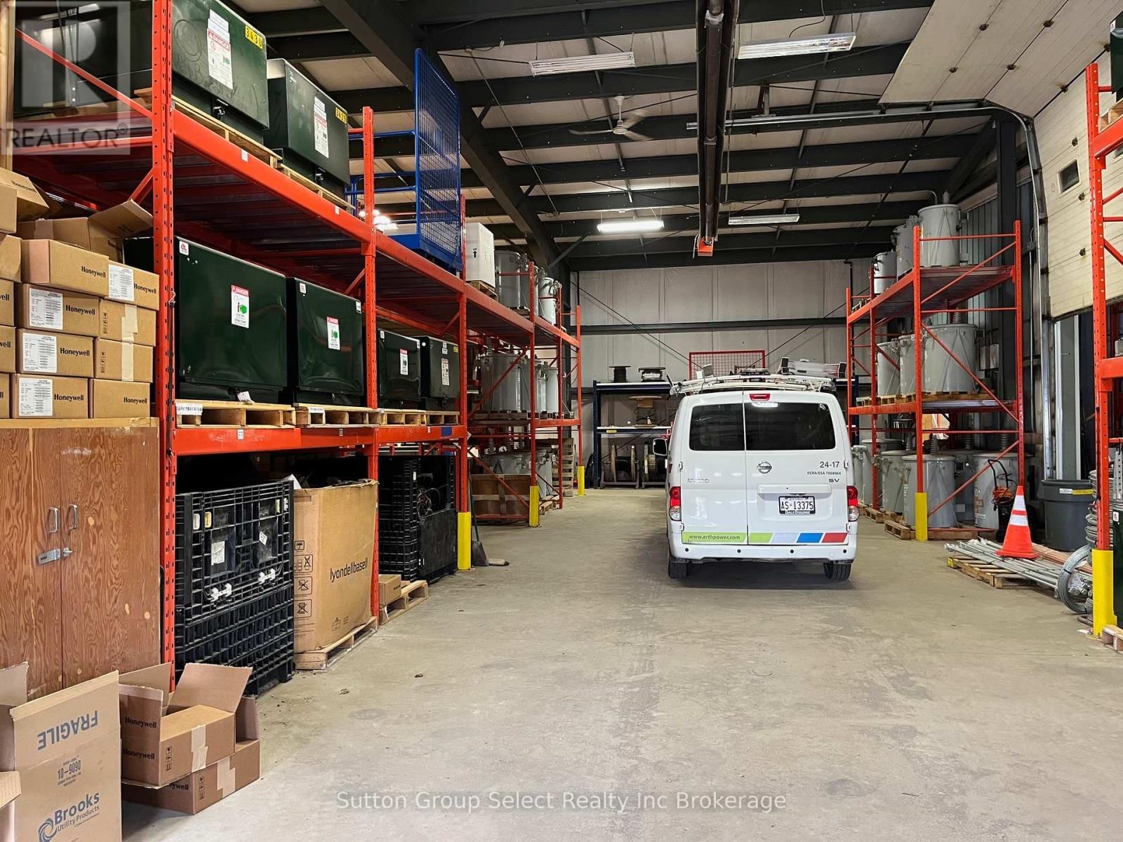 143 BELL STREET EAST Image 43