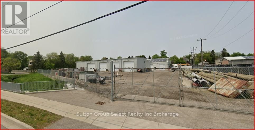 143 BELL STREET EAST Image 46