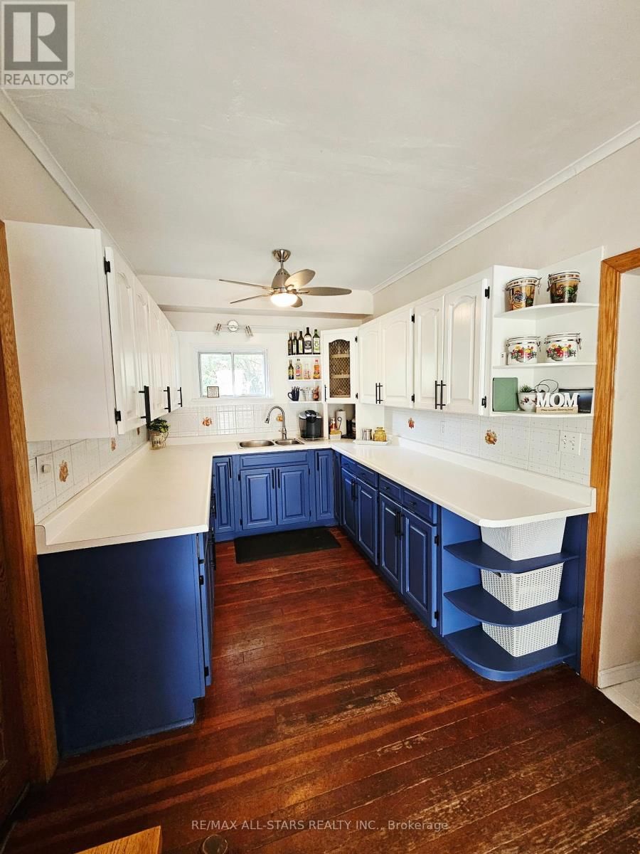 61 FRANCIS STREET EAST Image 15