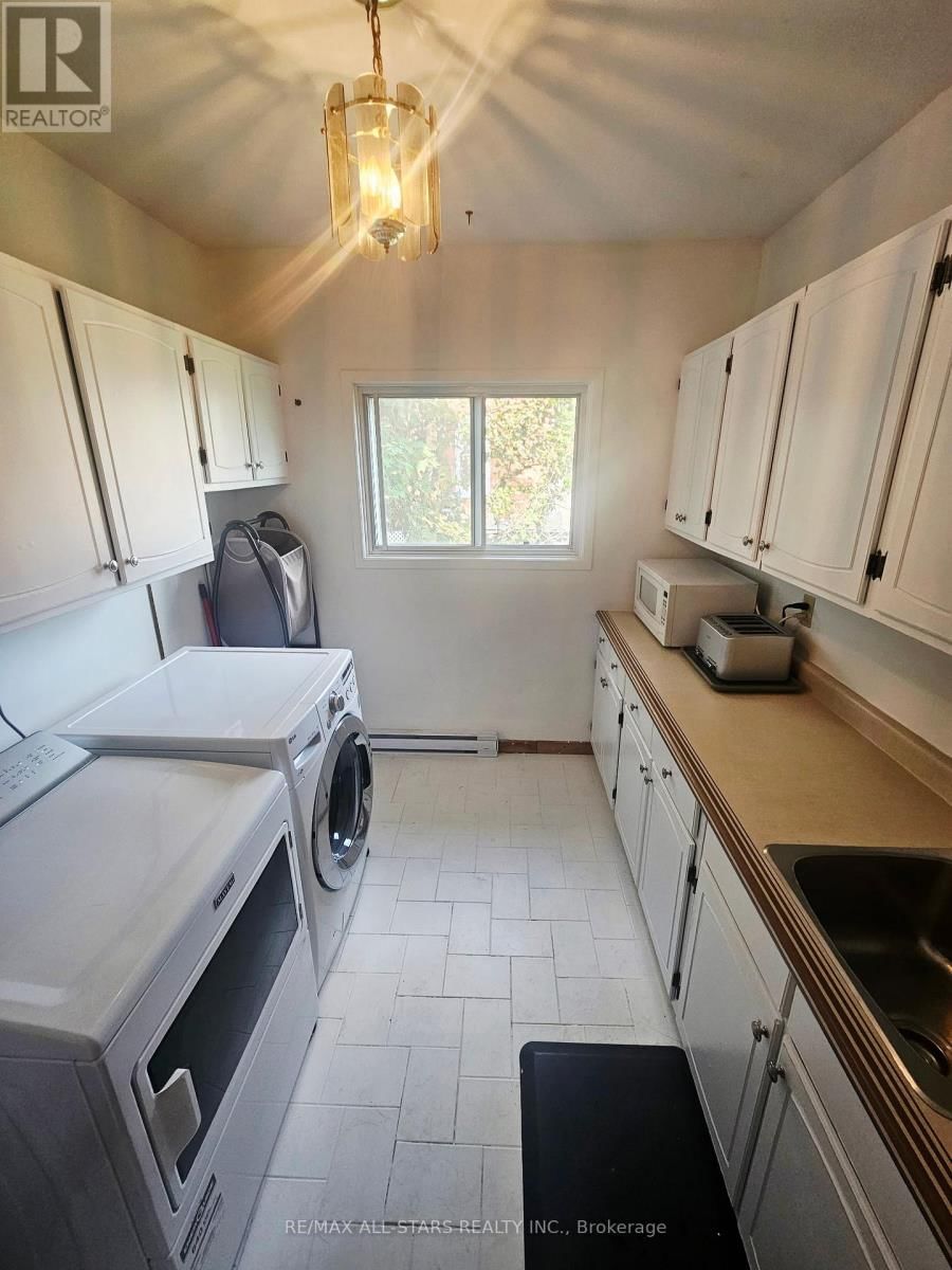 61 FRANCIS STREET EAST Image 19