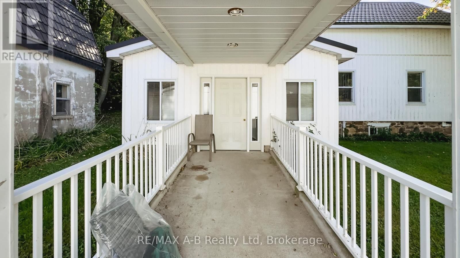 4740 16 LINE Image 3