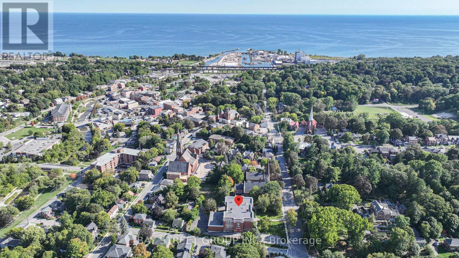 39 PINE STREET NORTH Image 3