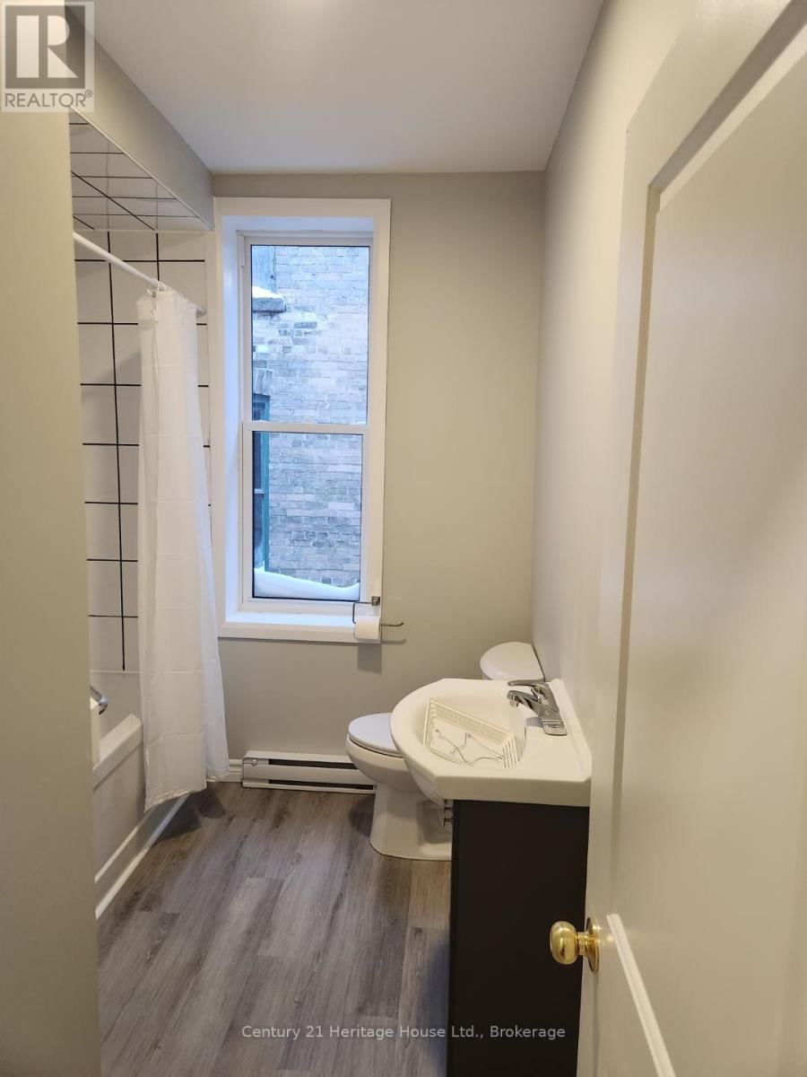 141-145 MAIN STREET NORTH Image 10