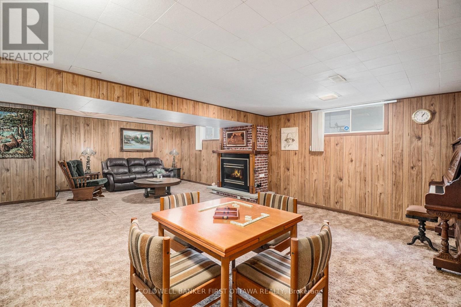 521 RIDGEWOOD DRIVE Image 16