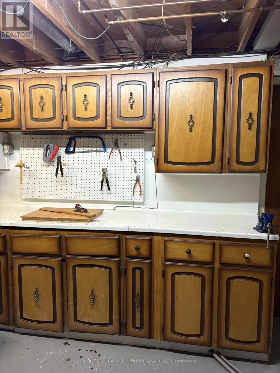 521 RIDGEWOOD DRIVE Image 19