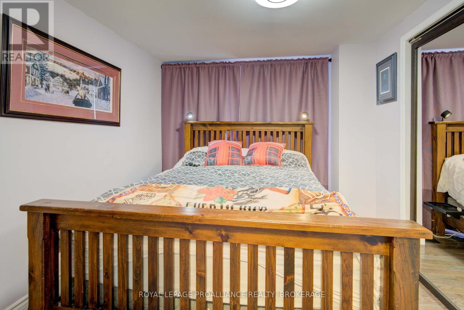 29 MAIN STREET Image 23