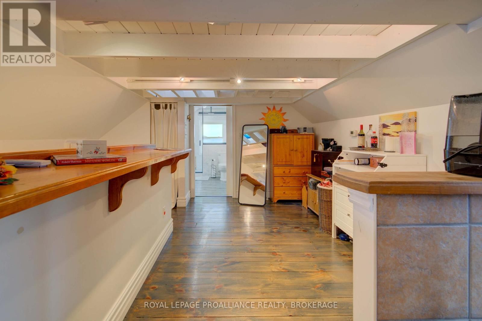 29 MAIN STREET Image 29