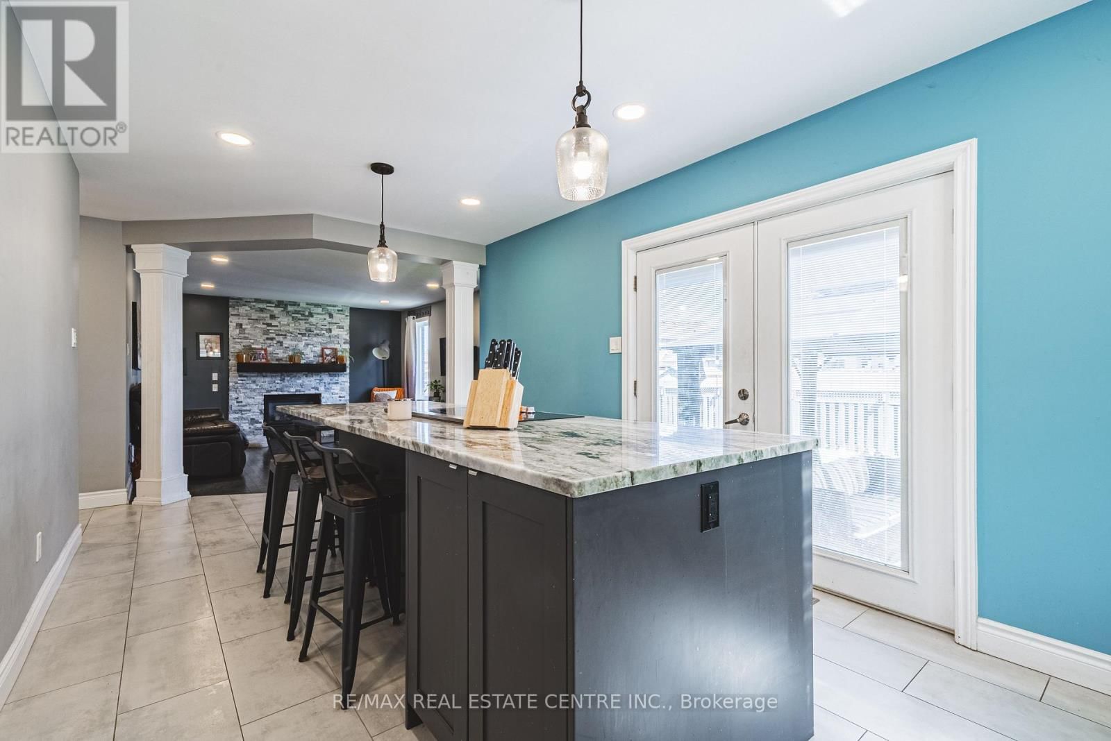 19 LIUNA COURT Image 17