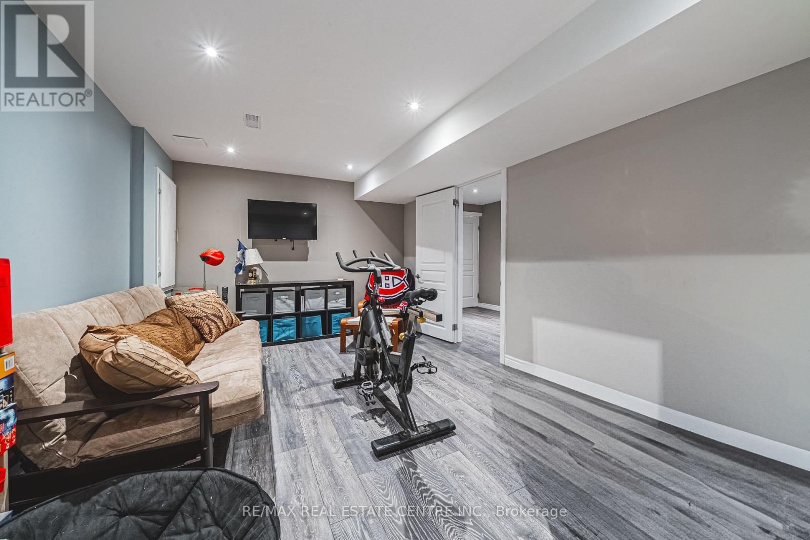 19 LIUNA COURT Image 31