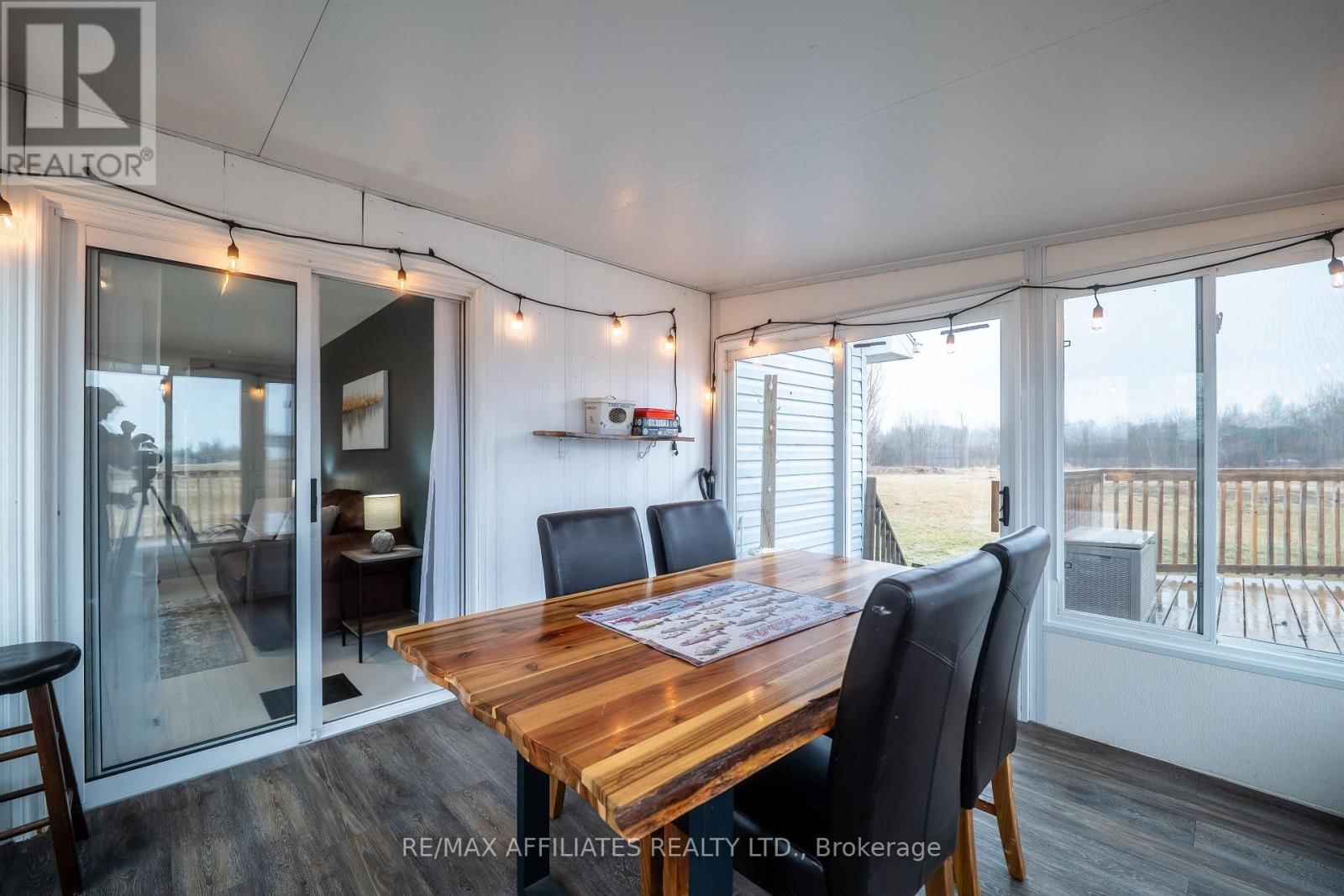 885 TOWNLINE ROAD Image 30