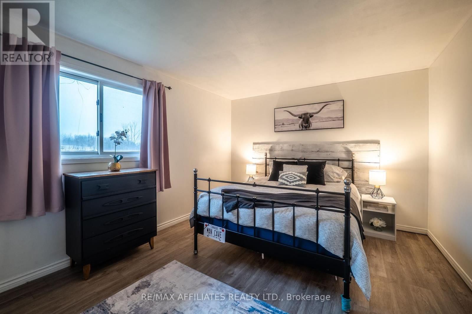 885 TOWNLINE ROAD Image 35