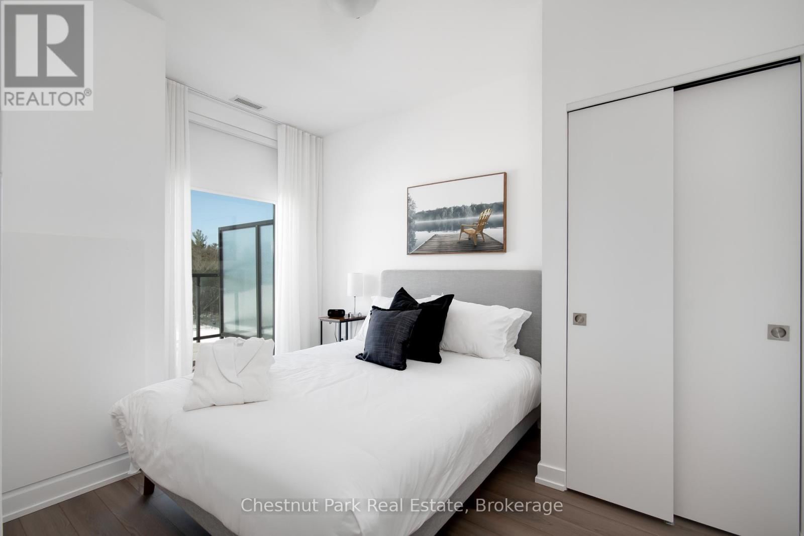 404 - 120 CARRICK TRAIL Image 15