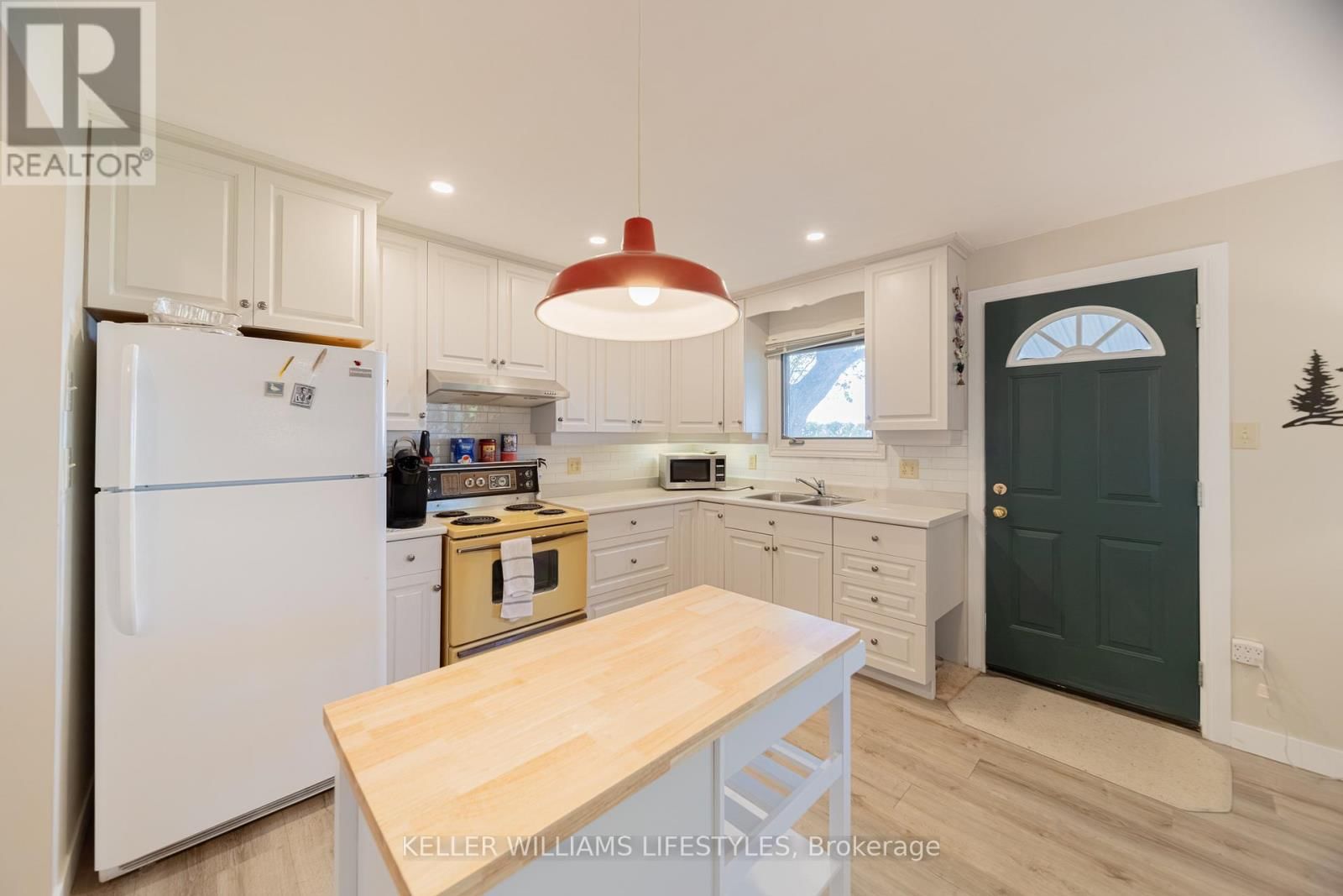 72553 PRINCESS STREET Image 4