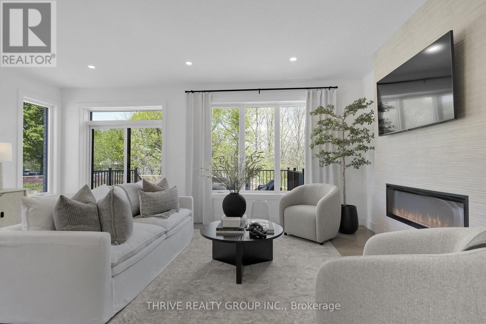 64 - 101 MEADOWLILY ROAD SOUTH Image 18