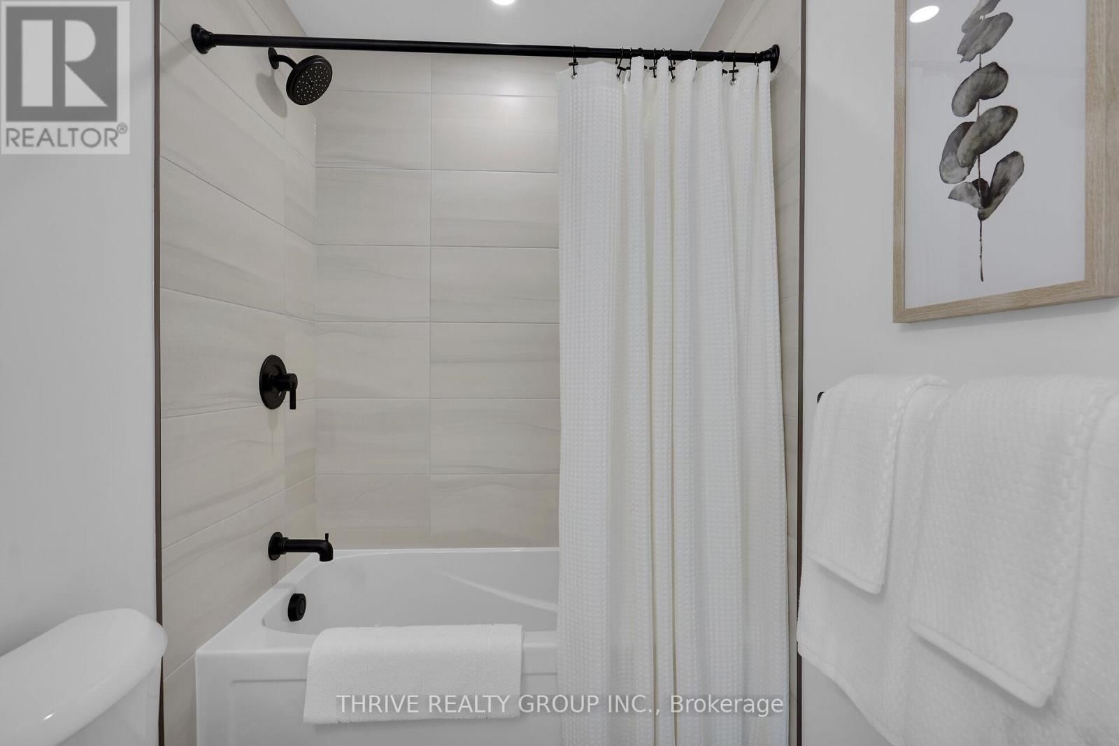 64 - 101 MEADOWLILY ROAD SOUTH Image 48