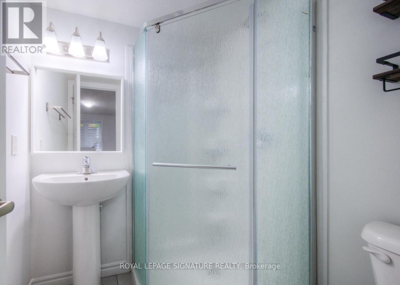 A6 - 374 PROSPECT AVENUE Image 7