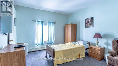 Image #1 of Commercial for Sale at 12th, Hanover, Ontario