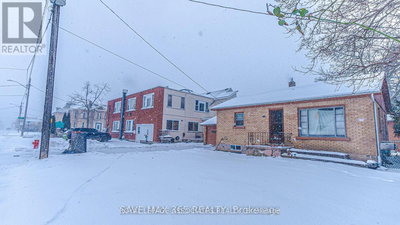 Image #1 of Commercial for Sale at 12th, Hanover, Ontario