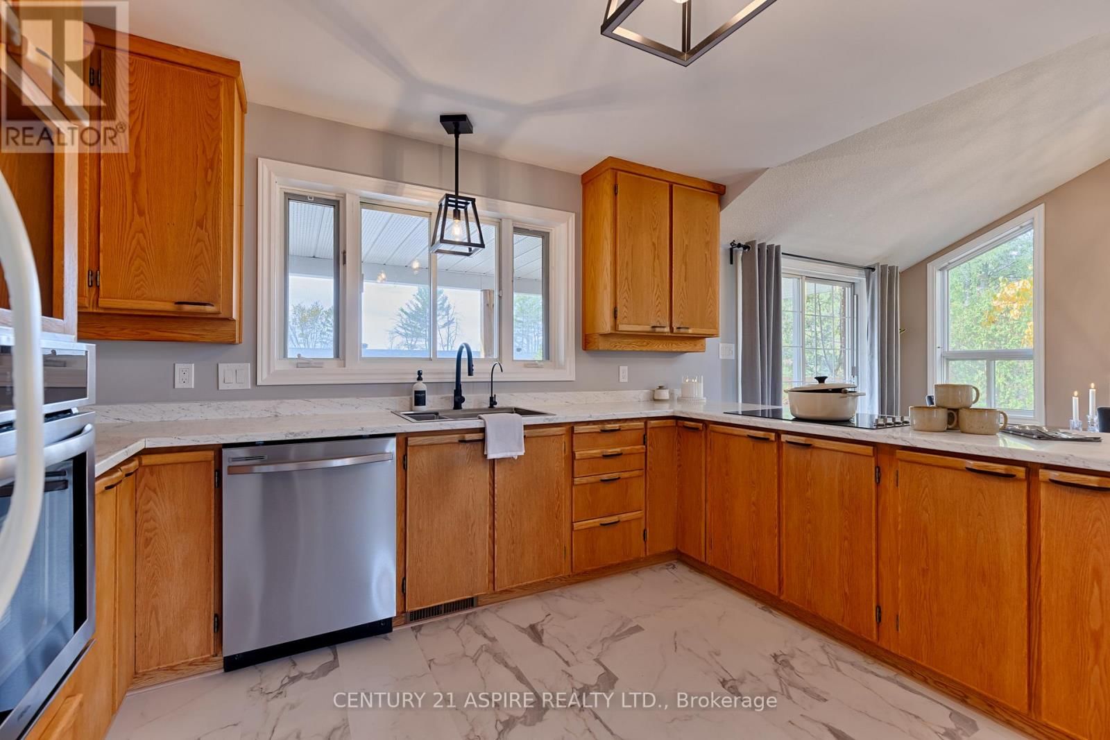 75 PEMBROKE STREET Image 13