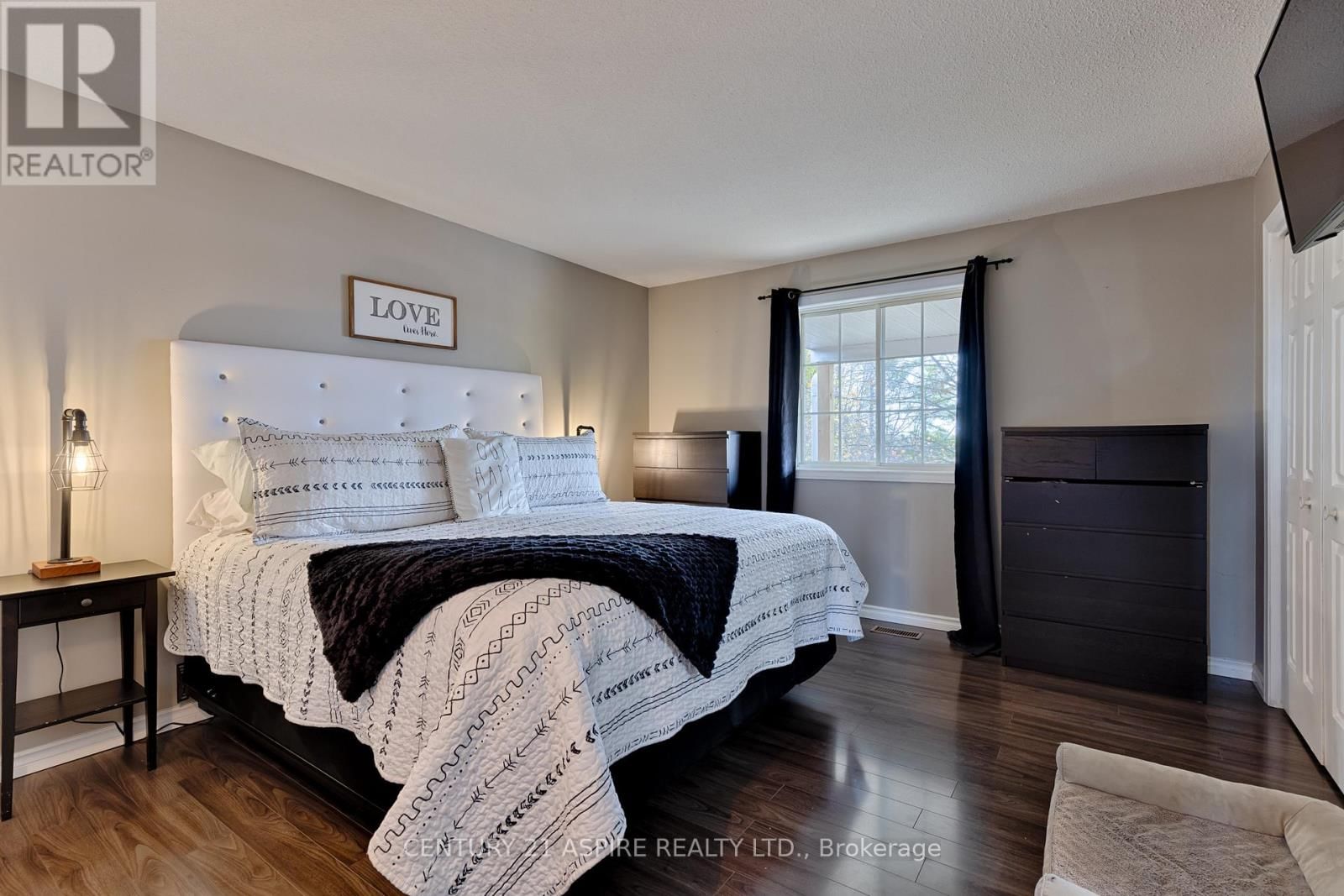 75 PEMBROKE STREET Image 22