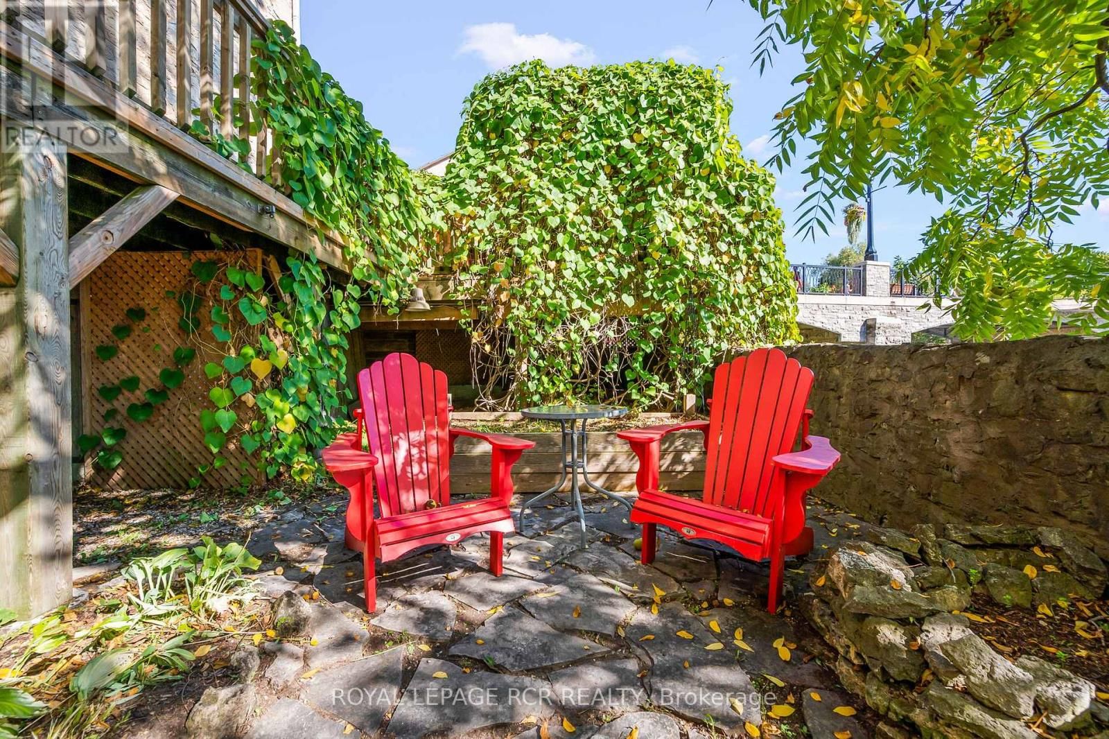 50 MILL STREET WEST Image 9