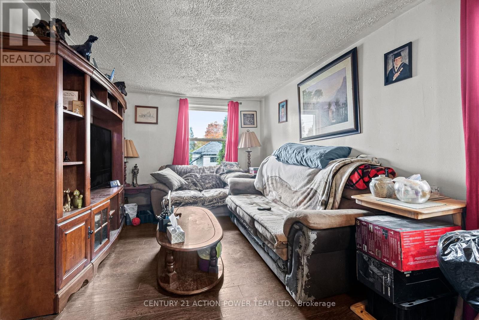 331 SEVENTH STREET EAST Image 10